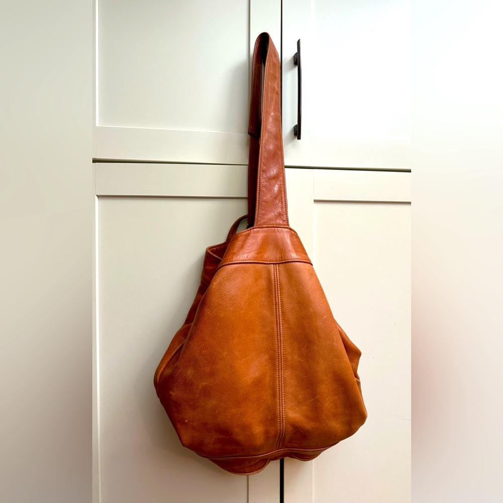 SVEN HANDMADE IN BERKELEY CALIFORNIA LUXURY LEATHER SLING BAG PURSE TAN